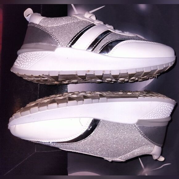 Rouge helium platform white and shiny silver platform tennis shoes size 7.5 - Picture 2 of 7